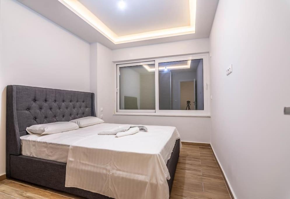 Pollys Place Apartment Athena Bagian luar foto