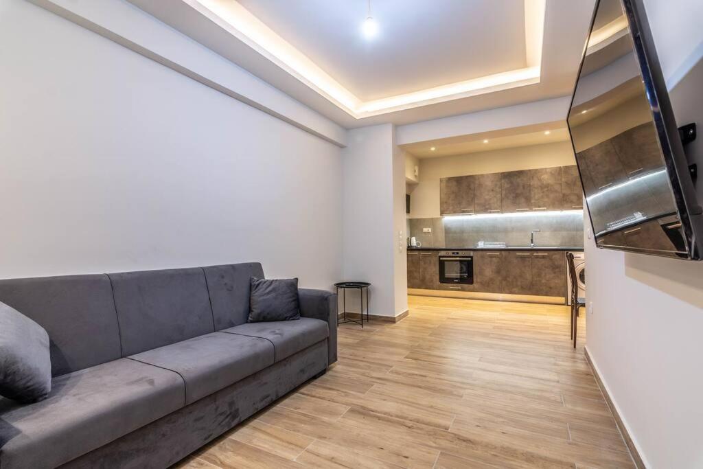 Pollys Place Apartment Athena Bagian luar foto