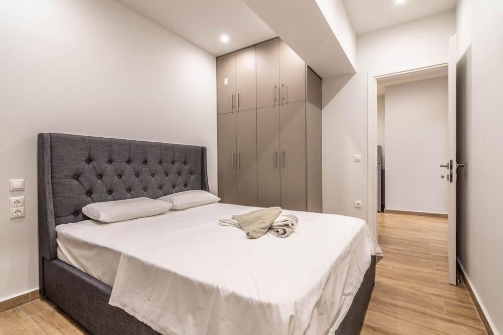 Pollys Place Apartment Athena Bagian luar foto